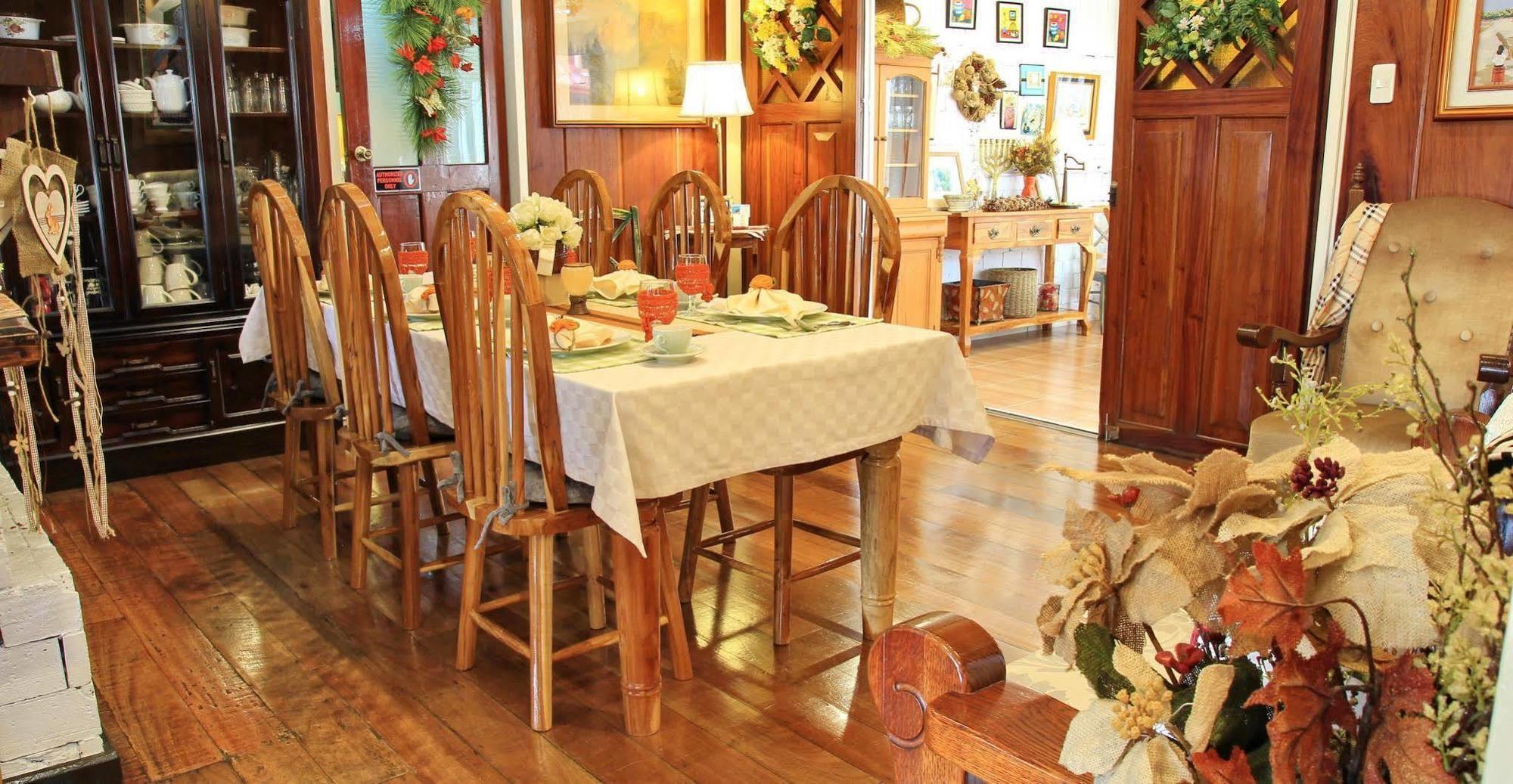 Guest Haven Chalet Baguio Bed And Breakfast Baguio City Eksteriør billede